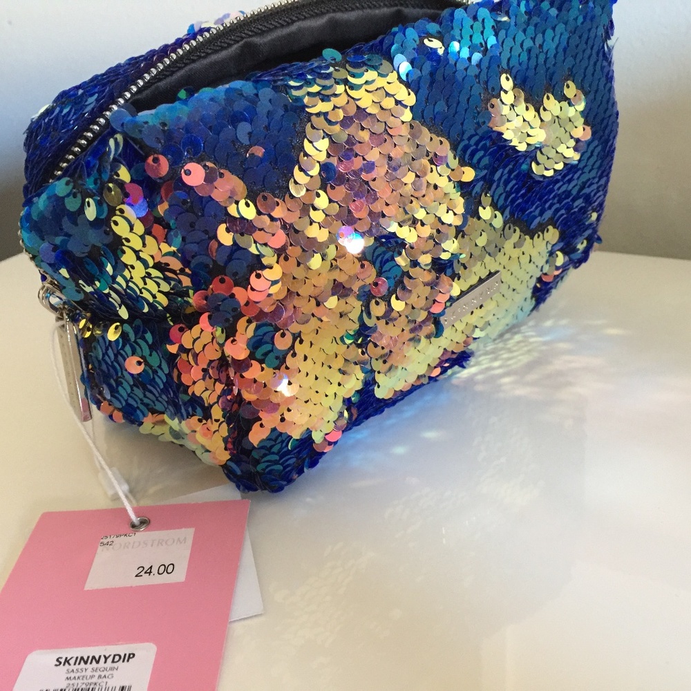 Skinnydip Sequin Makeup / Travel case - One Size